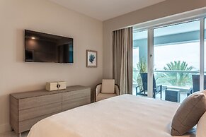 Luxury Condo on the Beach