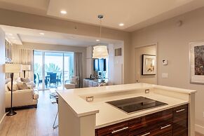 Luxury Condo on the Beach