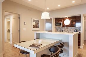 Luxury Condo on the Beach