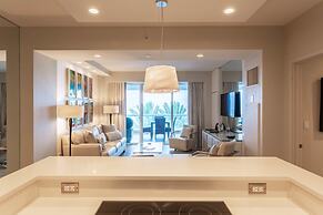 Luxury Condo on the Beach