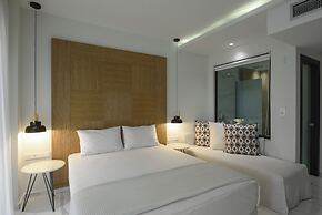 Thetis Boutique Apartments