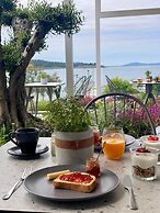 Thetis Boutique Apartments