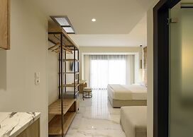 Thetis Boutique Apartments