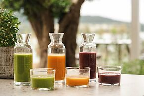 Thetis Boutique Apartments