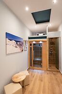 Blue Ark Lavish Sauna Suite