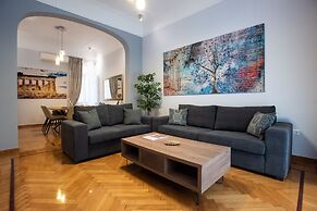 Blue Ark Lavish Sauna Suite