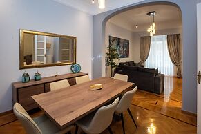 Blue Ark Lavish Sauna Suite