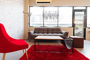 RedDoorz Plus near Osmena Highway 2 - Quarantine Hotel