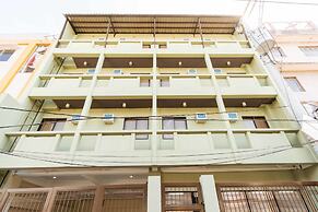 RedDoorz Plus near Osmena Highway 2 - Quarantine Hotel