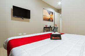 RedDoorz Plus near Osmena Highway 2 - Quarantine Hotel
