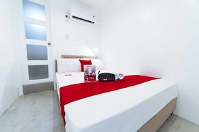 RedDoorz Plus @ Danlig Street Makati
