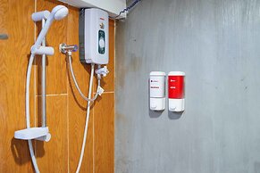 RedDoorz Plus @ Danlig Street Makati