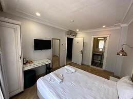 Good Night Hotel Istanbul