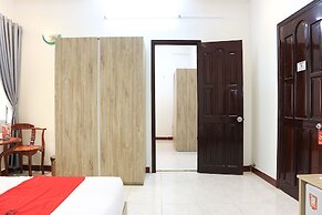 RedDoorz Plus near Bai Truoc