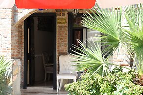 Antik Manastir Butik Otel