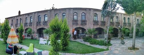 Antik Manastir Butik Otel