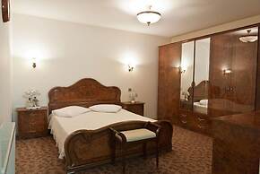 Hotel Bliss