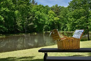 Pleasanton Courtyard B&B