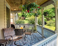 Pleasanton Courtyard B&B