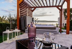 Apartment and Rooms Ana