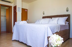 Apartment and Rooms Ana