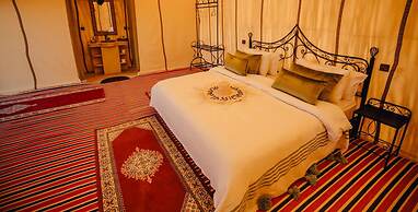 Tassili Luxury Desert Camp