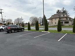 Dutch Motel By OYO Near Hershey Park