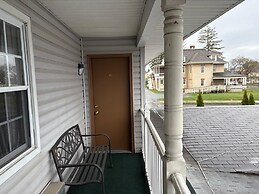 Dutch Motel By OYO Near Hershey Park