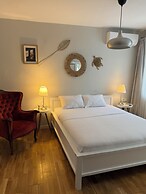Mon Petit Hotel