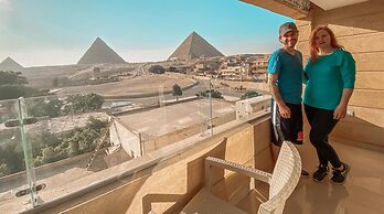 Egypt Pyramids Inn
