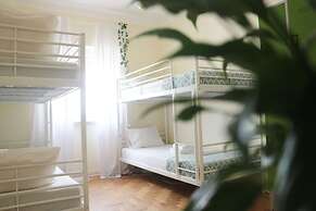 Green Element Guesthouse