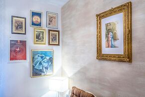 Abbraccio di Romeo e Giulietta