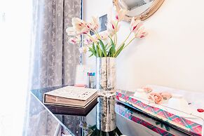 Abbraccio di Romeo e Giulietta