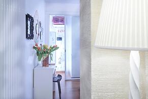 Abbraccio di Romeo e Giulietta