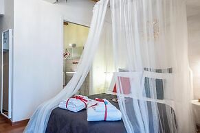 Abbraccio di Romeo e Giulietta