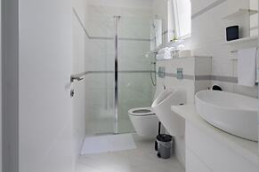 Villa Compass Luxury in a natural bay