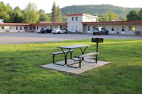 Claremont Motor Lodge