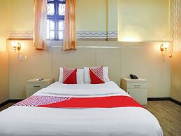 OYO 1140 Hotel Tresya Tanjung Balai