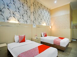 OYO 1140 Hotel Tresya Tanjung Balai