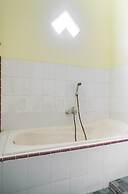 OYO 1140 Hotel Tresya Tanjung Balai