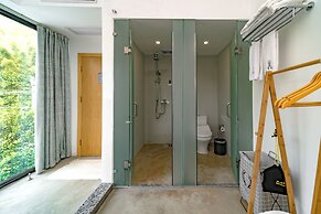 Yangshuo Serene Cove Hotel