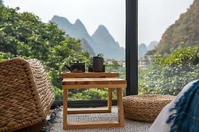 Yangshuo Serene Cove Hotel