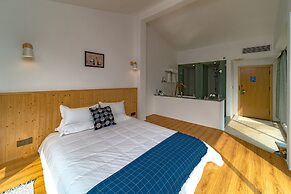 Yangshuo Serene Cove Hotel