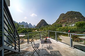 Yangshuo Serene Cove Hotel