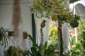 Yangshuo Serene Cove Hotel