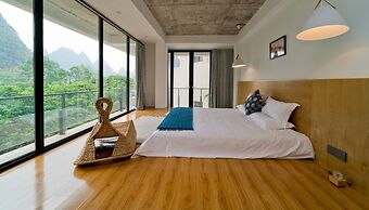 Yangshuo Serene Cove Hotel