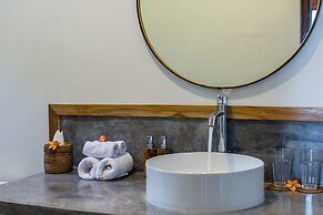 Nalika Beach Resort & Restaurant - Adults Only