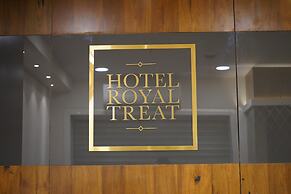 Hotel Royal Treat