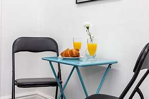 Cosy Home Near Station, Parking, Netflix, Sleeps 5