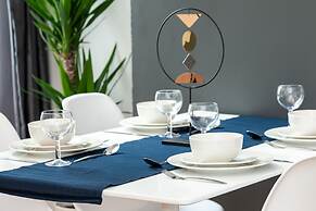 Cosy Home Near Station, Parking, Netflix, Sleeps 5